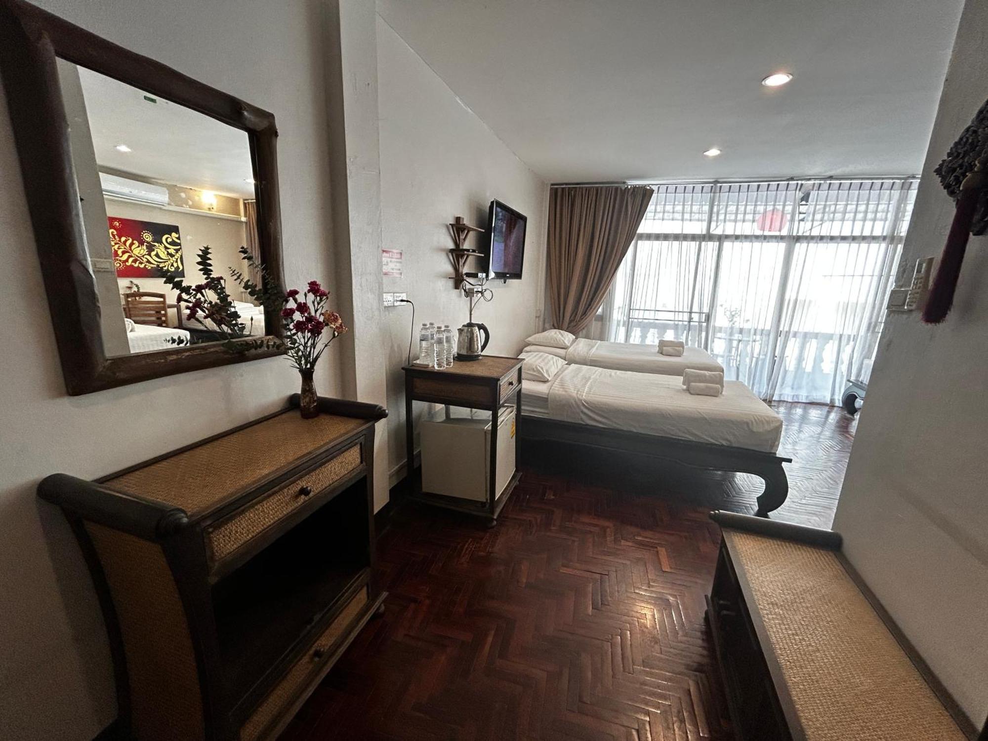 Kamala'S Boutique Guesthouse Chiang Mai Bagian luar foto