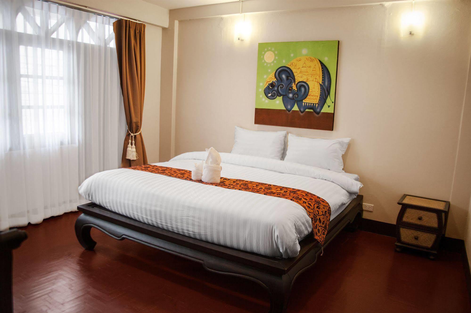 Kamala'S Boutique Guesthouse Chiang Mai Bagian luar foto