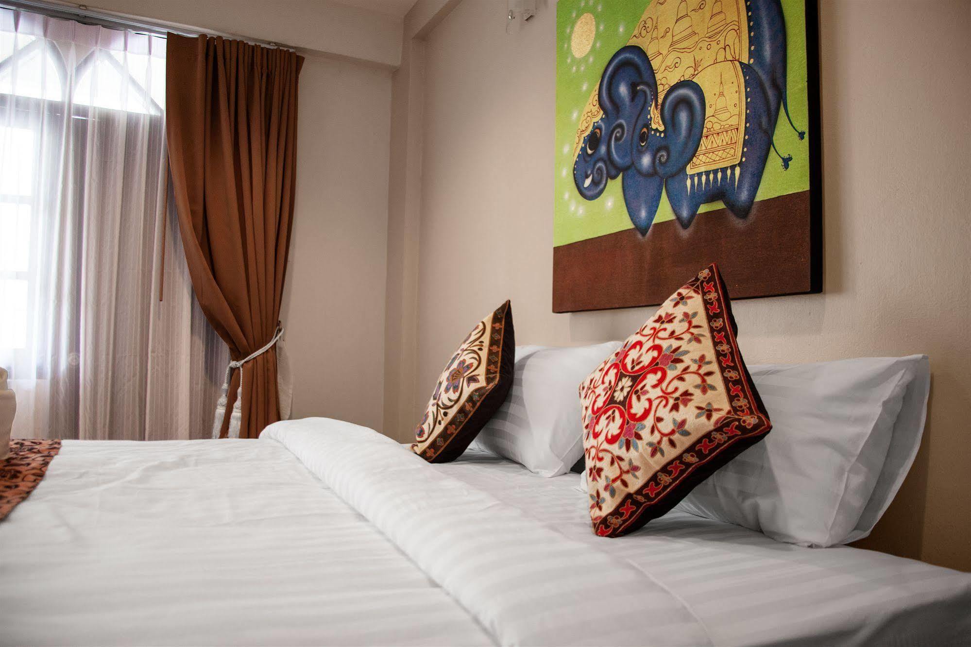 Kamala'S Boutique Guesthouse Chiang Mai Bagian luar foto